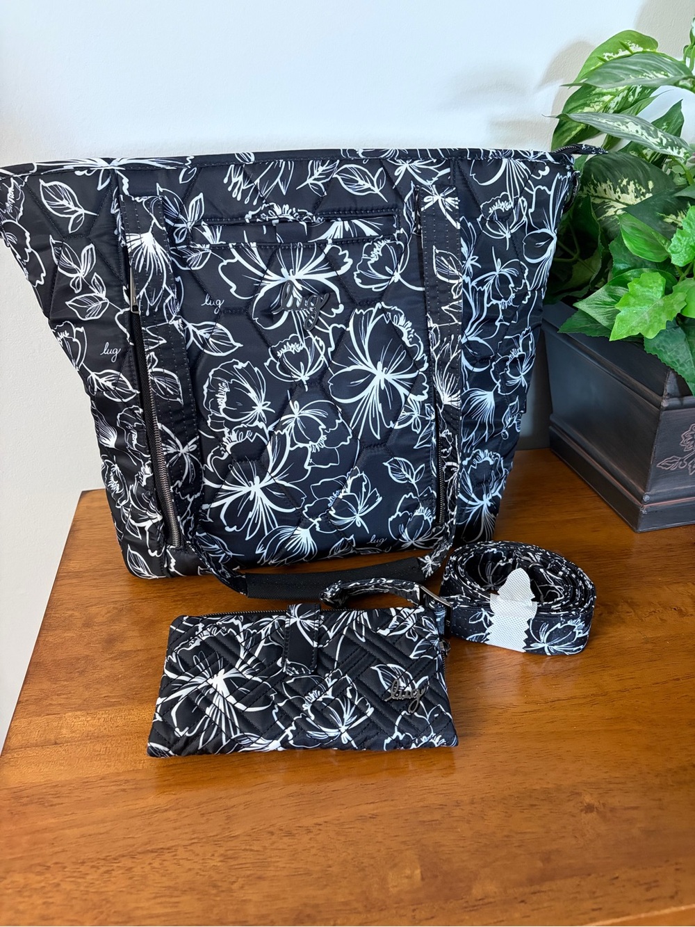 lug Rally Black and White Floral  Quilted Tote with Strap